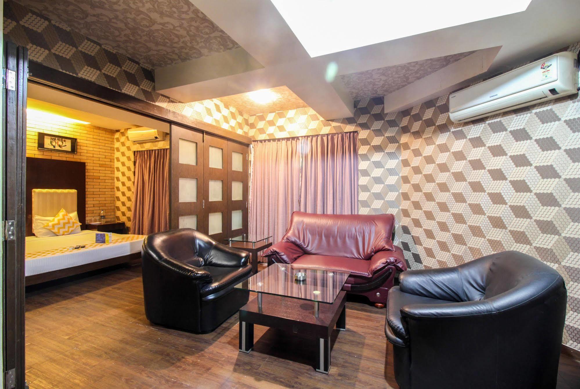 Fabhotel Savoy Suites Mumbai Airport Buitenkant foto
