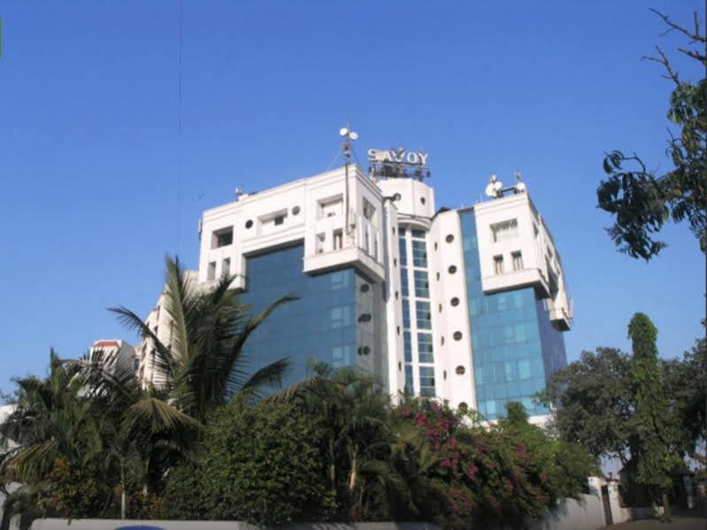 Fabhotel Savoy Suites Mumbai Airport Buitenkant foto