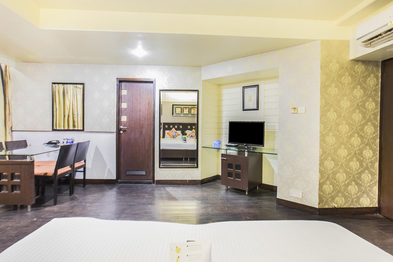 Fabhotel Savoy Suites Mumbai Airport Buitenkant foto
