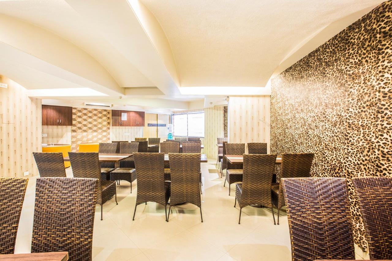 Fabhotel Savoy Suites Mumbai Airport Buitenkant foto
