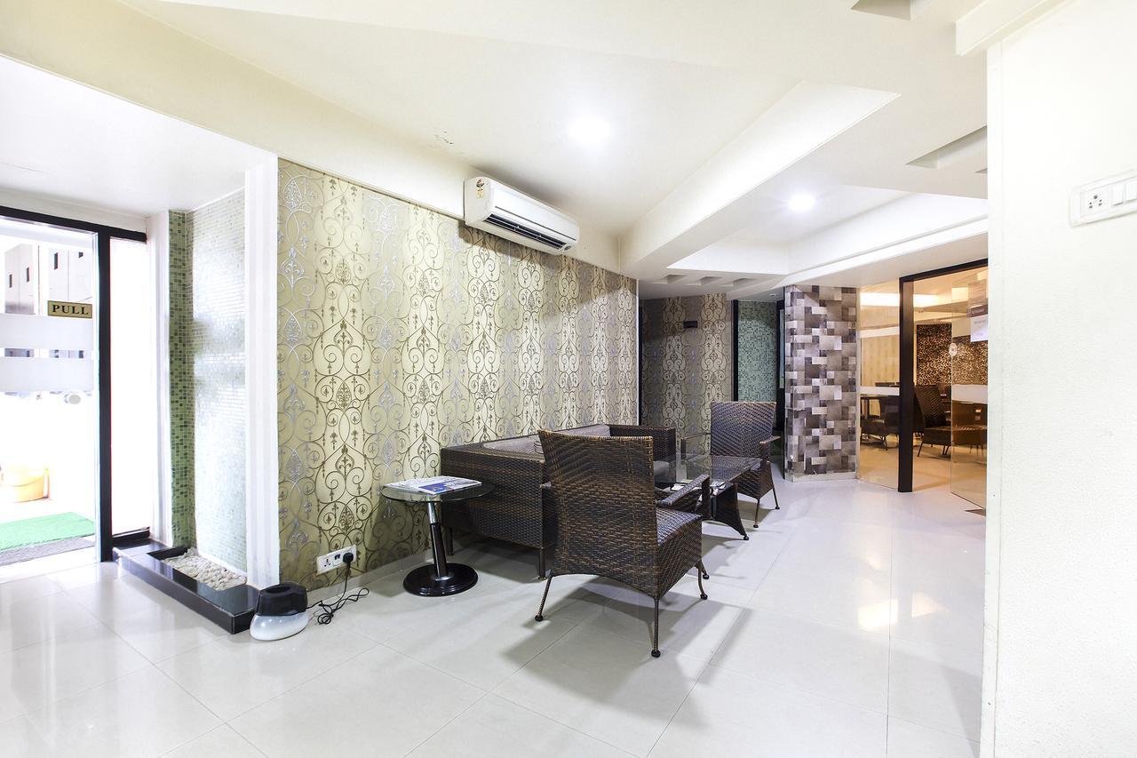 Fabhotel Savoy Suites Mumbai Airport Buitenkant foto