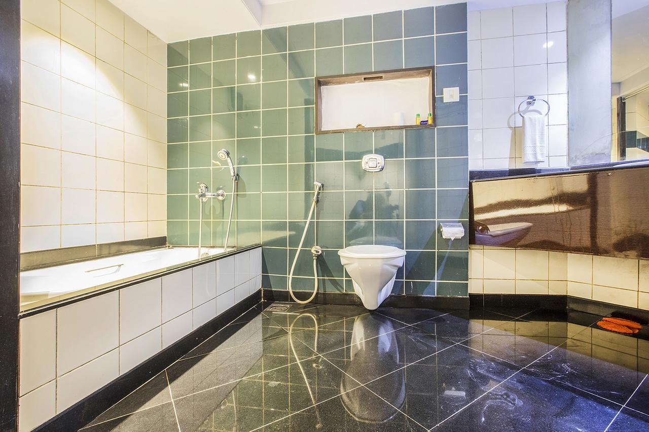Fabhotel Savoy Suites Mumbai Airport Buitenkant foto
